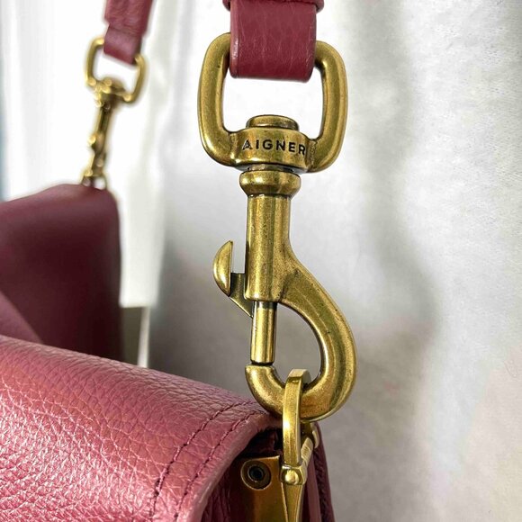 Etienne Aigner NWT Leather Stella Flap Hobo / Handbag in Red - Small Flaw - Picture 9 of 16